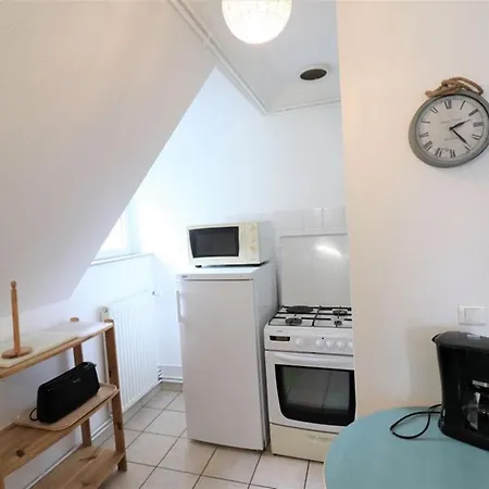Semesterbostad De Charme Au Coeur Des Volcans D'auvergne Avec Jardin Clos Et Acces Pmr - Fr-1-742-251 Saint-Paul-de-Salers